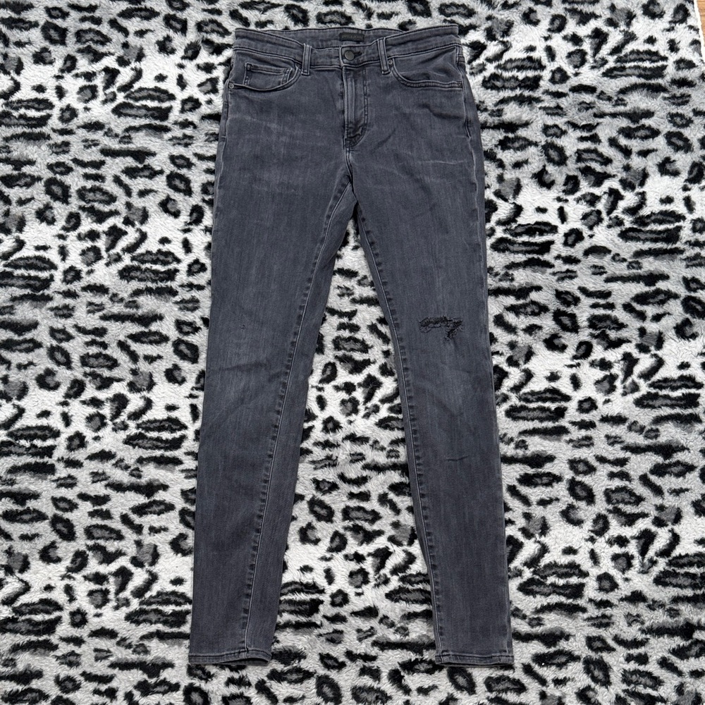 Uniqlo Men's Distressed Slim Jeans in Dark Gray